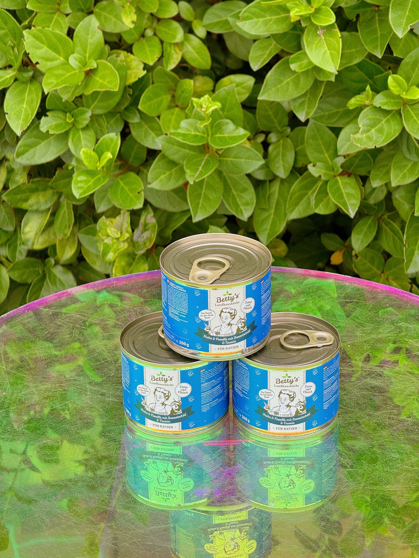 Betty's Canned Cat Food