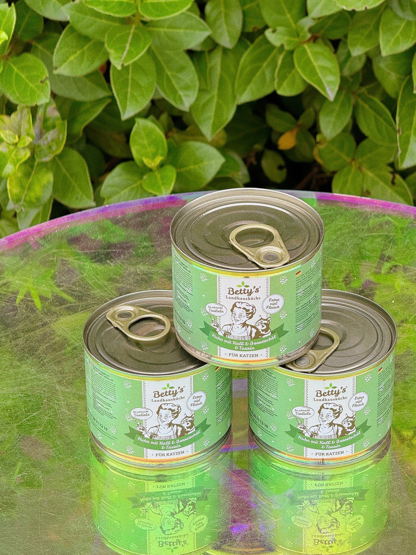 Betty's Canned Cat Food