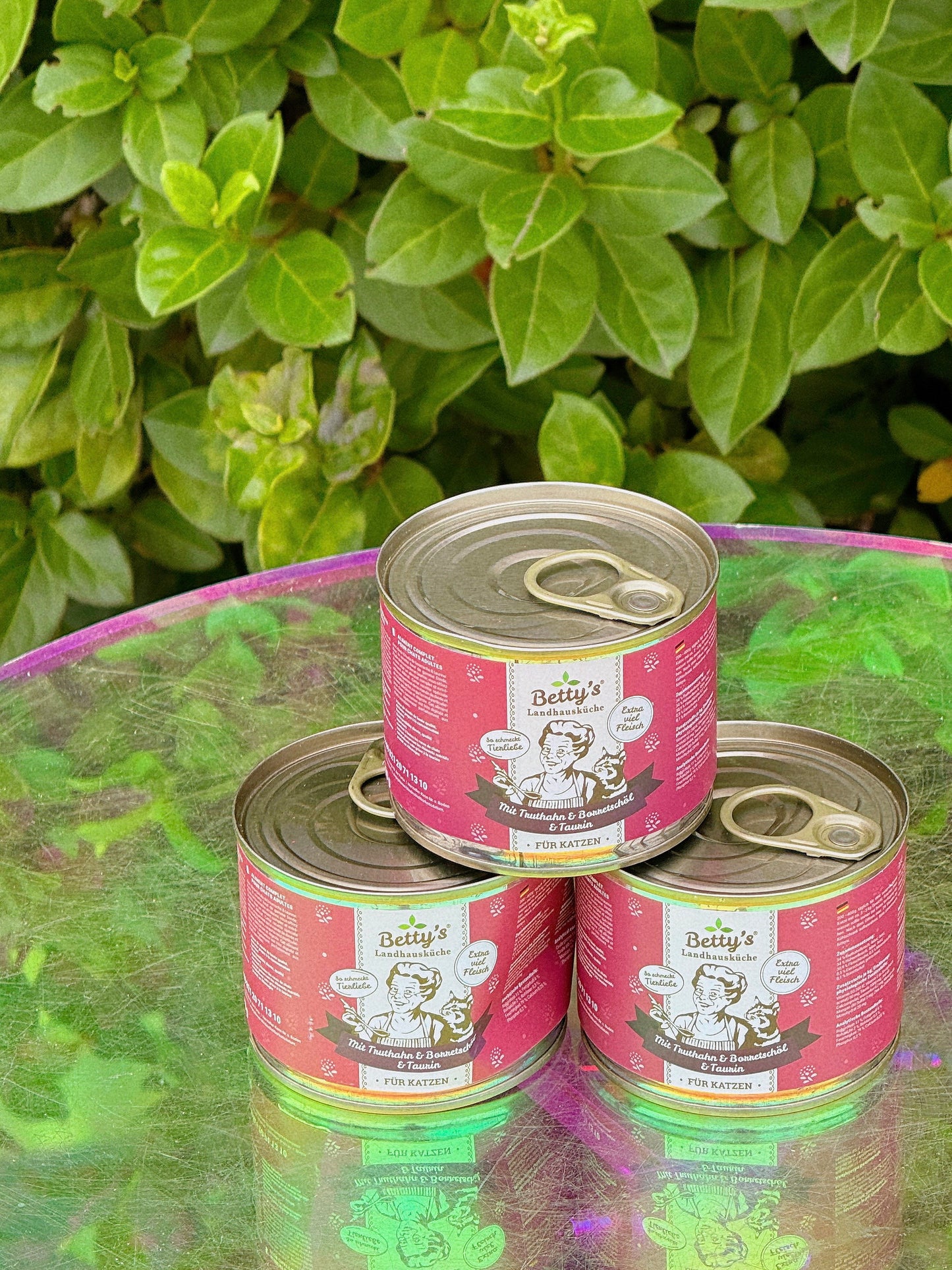 Betty's Canned Cat Food